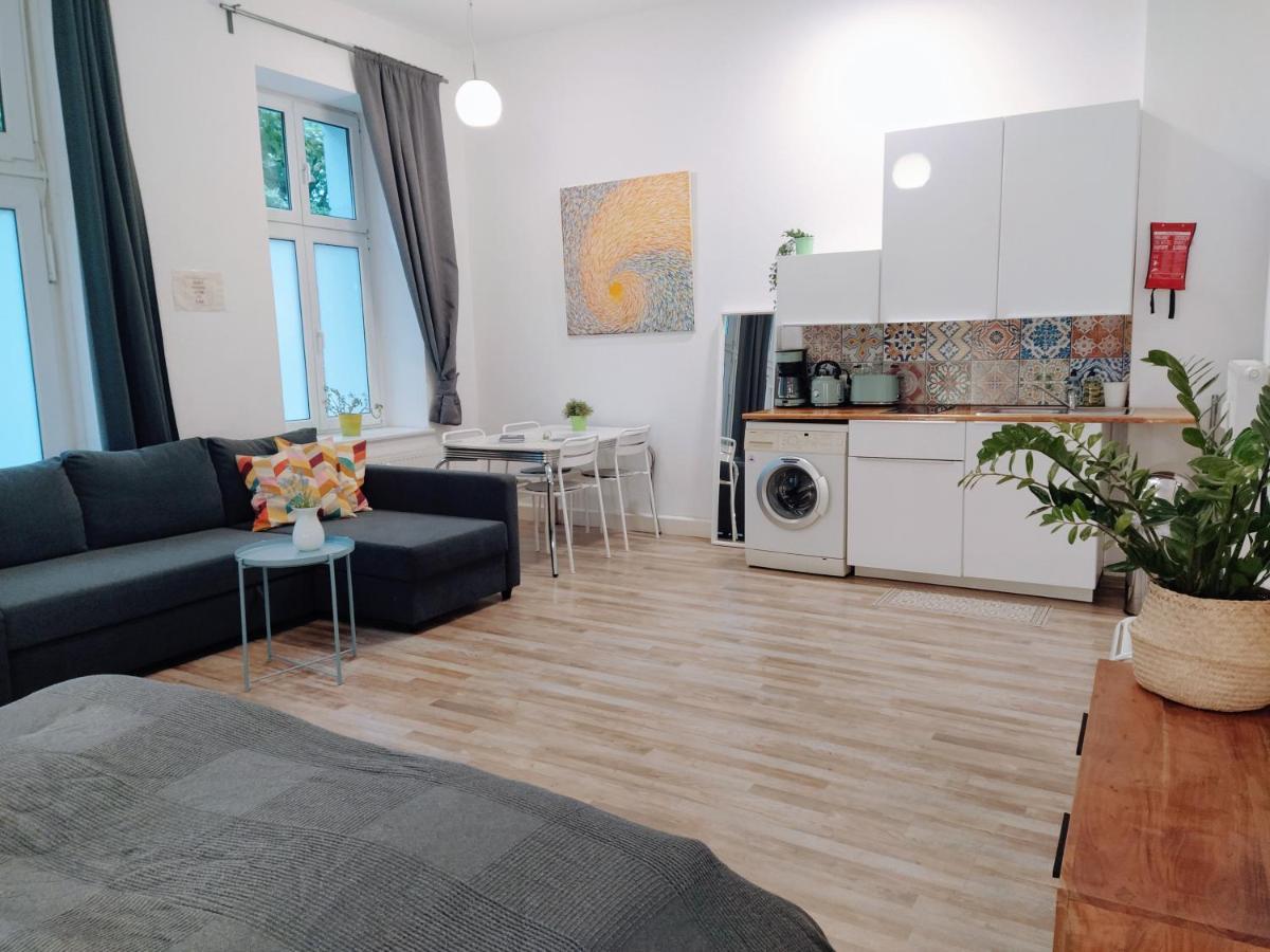 Cozy In Friedrichshain, 4 Quiet Guests Only Apartment Berlin